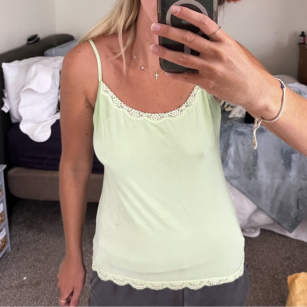 Chic Light Green Lace Camisole